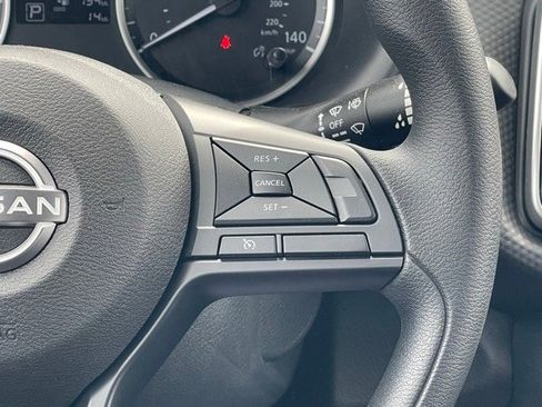 New 2025 Nissan Kicks Play S image 20