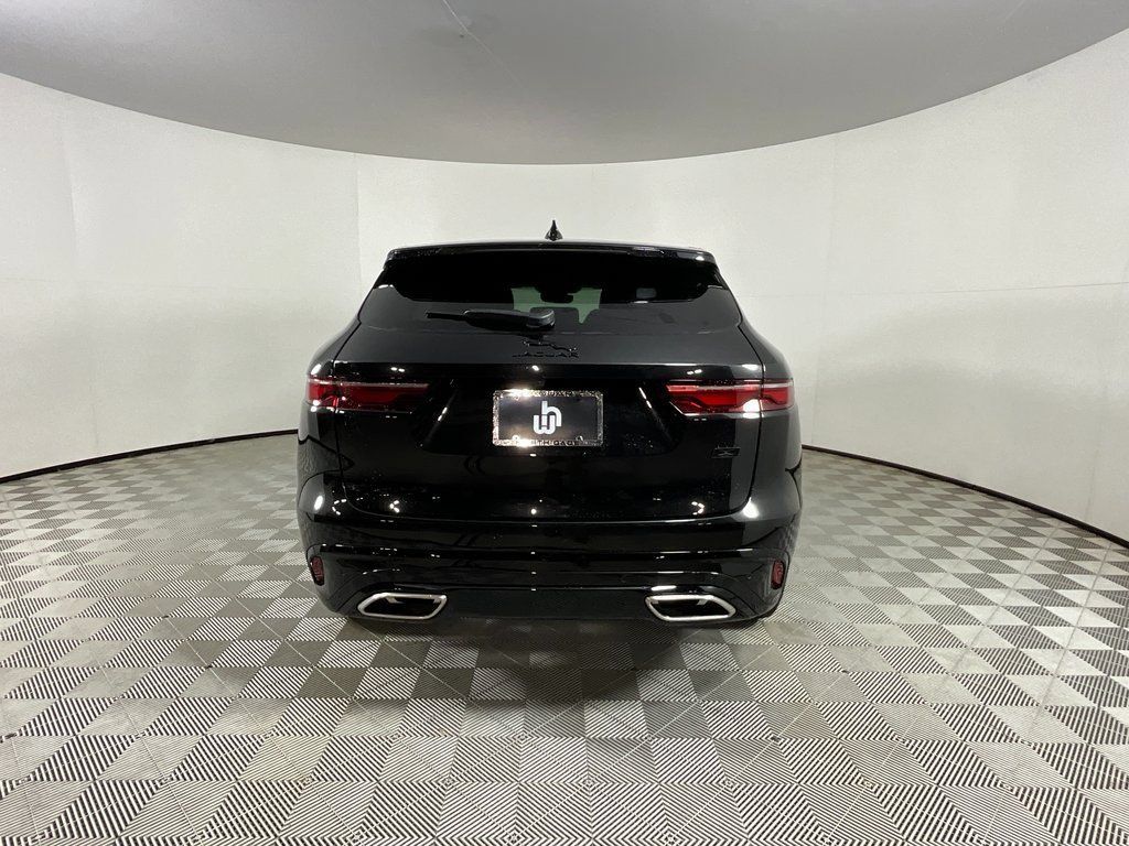 New 2026 Jaguar F-PACE R-Dynamic S AWD/4WD image 7