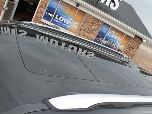 Used 2017 Ford Explorer Limited w/ Equipment Group 301A AWD/4WD image 9