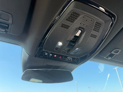 Certified 2024 Cadillac Lyriq Luxury image 22