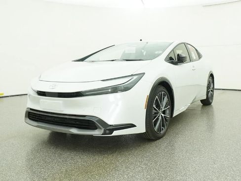 New 2026 Toyota Prius XLE image 32