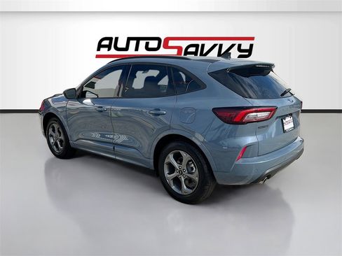 Used 2024 Ford Escape ST-Line w/ Tech Pack #1 image 5
