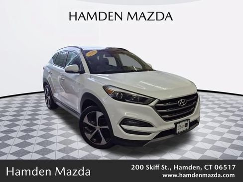 Used 2018 Hyundai Tucson Value AWD/4WD image 1