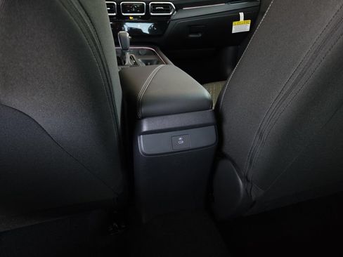 New 2026 Nissan Sentra SV w/ SV Convenience Package FWD image 12