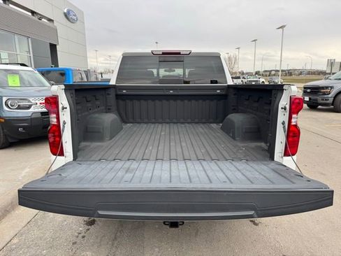 Used 2019 Chevrolet Silverado 1500 LT w/ All-Star Edition AWD/4WD image 36