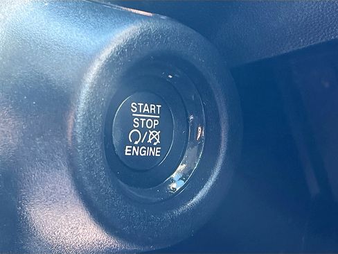 Used 2023 RAM ProMaster 2500 image 24