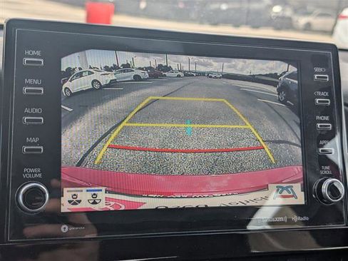 Certified 2022 Toyota Camry SE image 19