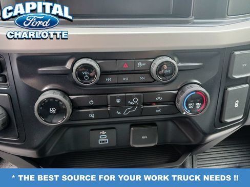 New 2026 Ford F250 XL w/ XL Chrome Package RWD image 17