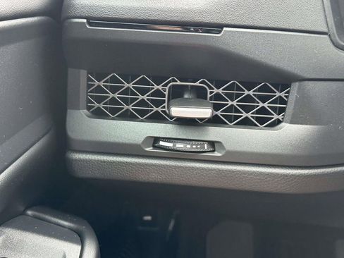 Certified 2023 Honda Accord EX image 23