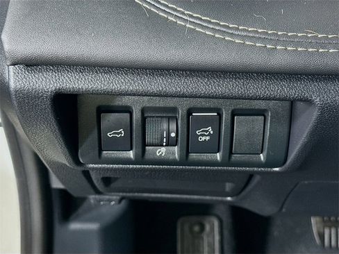 Used 2020 Subaru Outback Limited w/ Popular Package #2 image 21