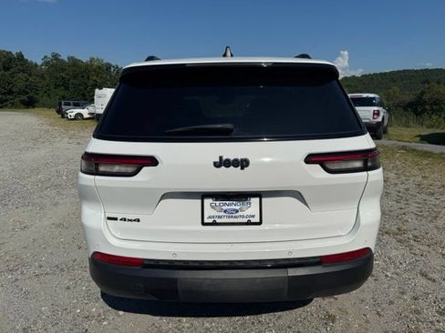 Used 2022 Jeep Grand Cherokee L Laredo AWD/4WD image 7