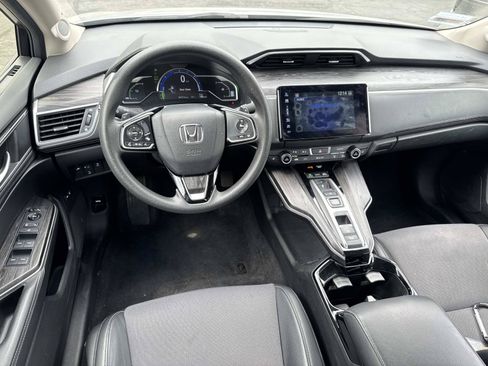 Used 2018 Honda Clarity Plug-In Hybrid image 8