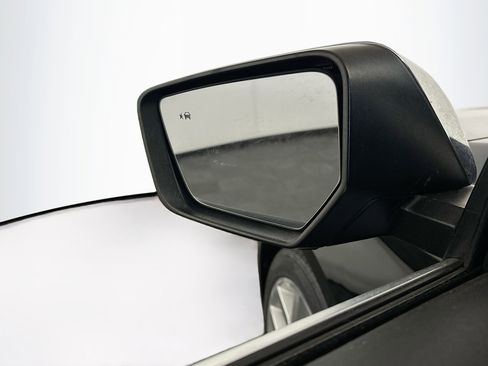 Used 2019 Chevrolet Impala Premier image 16