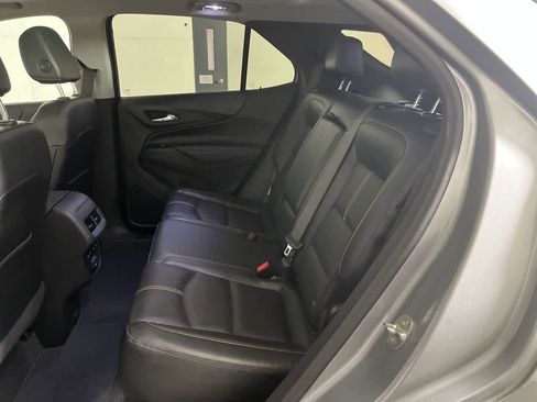 Used 2023 Chevrolet Equinox Premier image 28