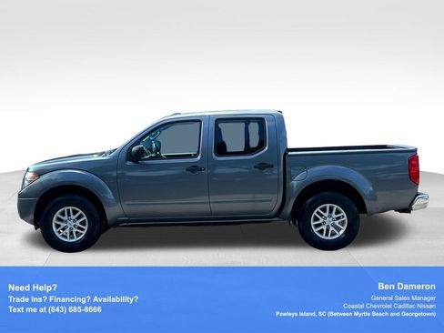 Used 2017 Nissan Frontier SV w/ SV Value Truck Package AWD/4WD image 13