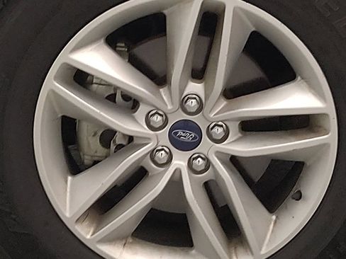 Used 2018 Ford Edge SEL w/ Equipment Group 201A FWD image 31
