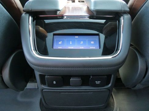 Used 2022 Lincoln Navigator L Reserve w/ Equipment Group 201A AWD/4WD image 24