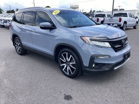 Used 2022 Honda Pilot Touring image 3
