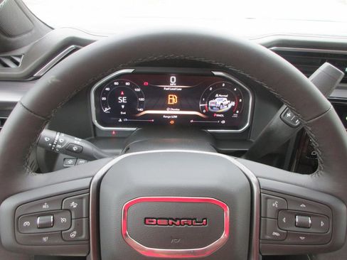 New 2026 GMC Sierra 2500 Denali Ultimate AWD/4WD image 19