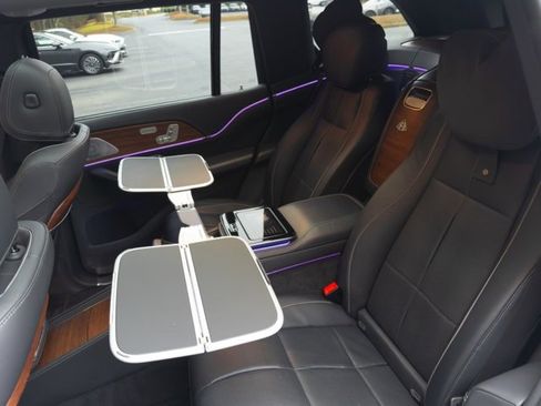 Used 2021 Mercedes-Benz Maybach GLS 600 4MATIC image 38