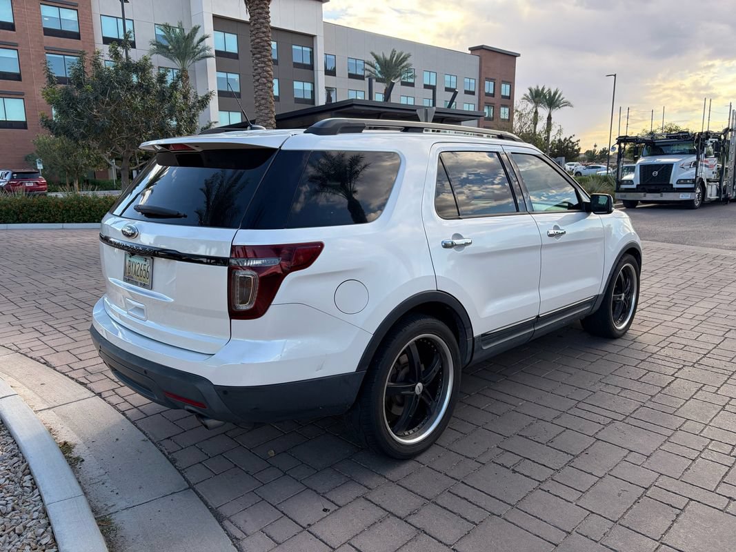 Used 2013 Ford Explorer Sport AWD/4WD image 3