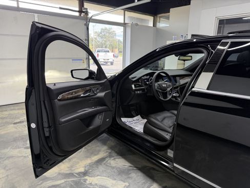Used 2018 Cadillac CT6 Luxury AWD/4WD image 8