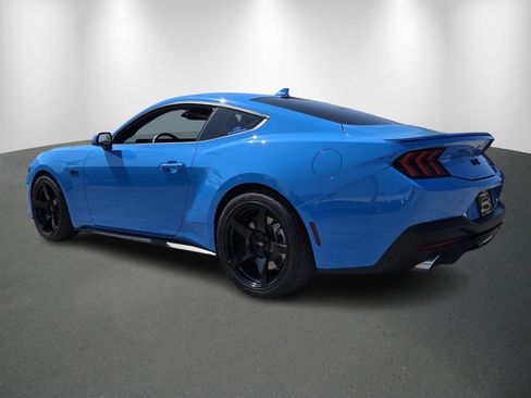 Used 2024 Ford Mustang GT Premium RWD image 5