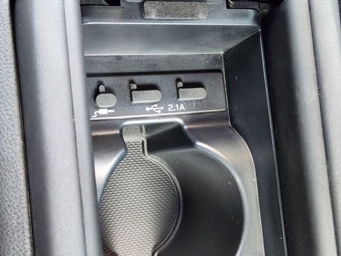 Used 2024 Toyota GR86 Premium RWD image 16