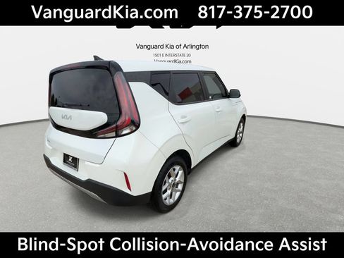 Certified 2024 Kia Soul LX w/ Option Group 015 FWD image 9