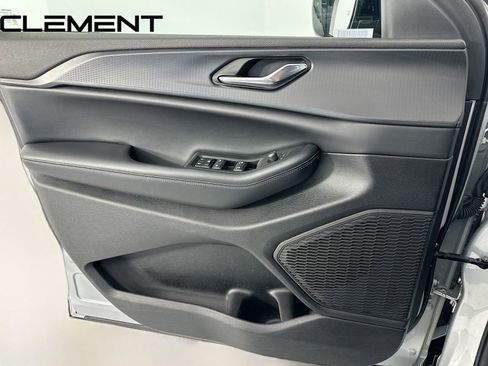 Used 2024 Jeep Grand Cherokee L Laredo image 26