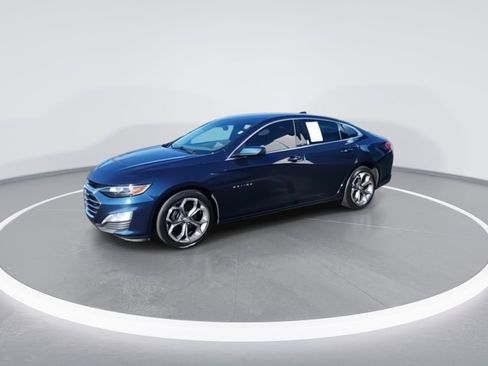 Used 2020 Chevrolet Malibu LT image 4