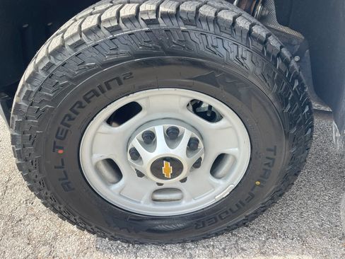 Used 2019 Chevrolet Silverado 2500 W/T w/ Snow Plow Prep Package AWD/4WD image 14