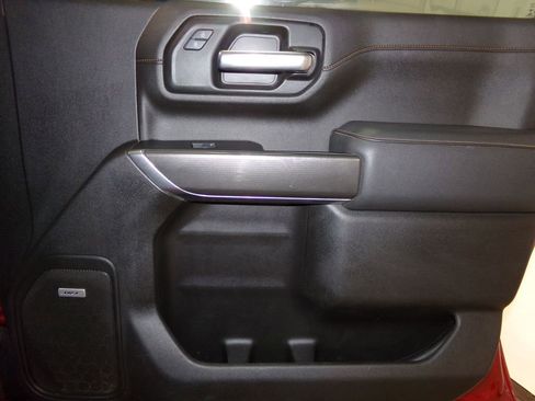 Used 2022 GMC Sierra 2500 AT4 w/ AT4 Preferred Package image 7