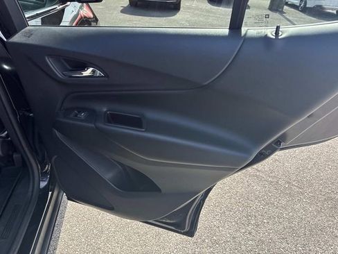 Used 2022 Chevrolet Equinox LT image 21