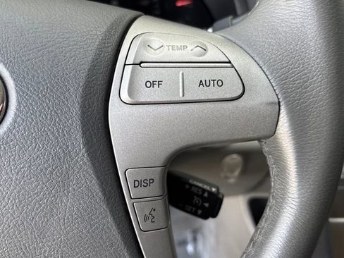 Used 2007 Toyota Camry XLE FWD image 15