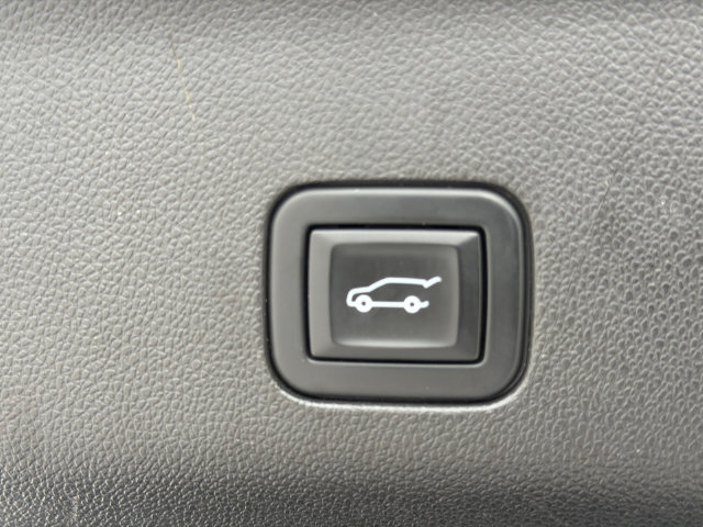 Used 2021 Chevrolet Tahoe LT w/ LT Signature Package RWD image 19