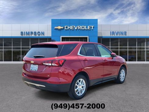 Used 2023 Chevrolet Equinox LT FWD image 8