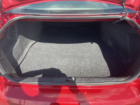 Used 2015 Chevrolet Impala LT w/ LT Sunroof Package FWD image 9
