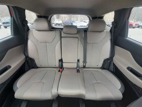 Used 2023 Hyundai Santa Fe SE w/ Cargo Package AWD/4WD image 46