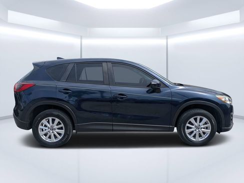 Used 2016 MAZDA CX-5 Sport FWD image 2