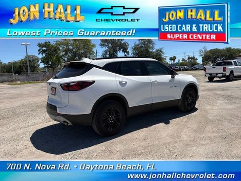 Used 2022 Chevrolet Blazer LT image 13