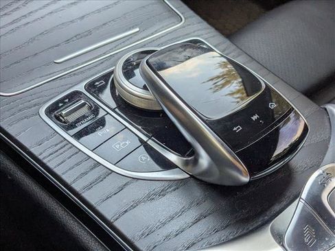 Used 2019 Mercedes-Benz C 300 Cabriolet image 9