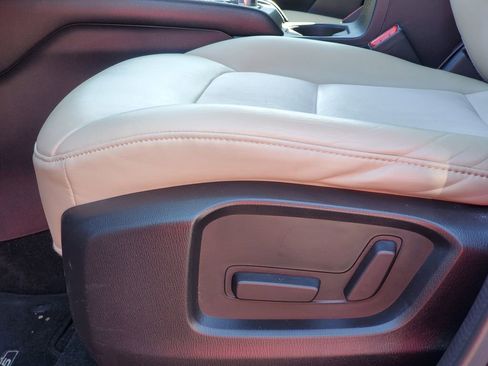Used 2018 MAZDA CX-5 Touring FWD image 11