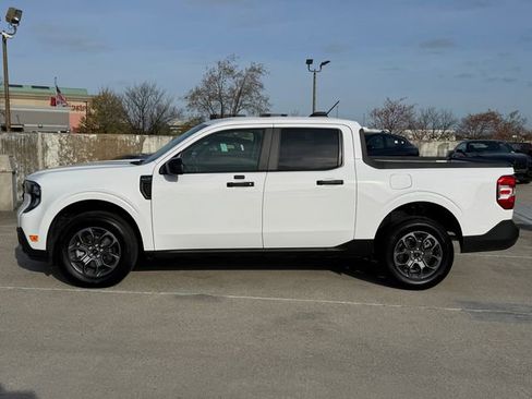 Used 2025 Ford Maverick XLT FWD image 12