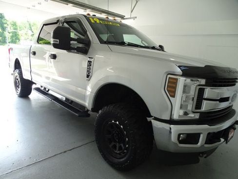 Used 2019 Ford F250 XLT w/ XLT Value Package AWD/4WD image 22
