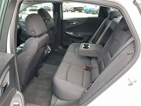 Used 2024 Chevrolet Malibu LT image 8
