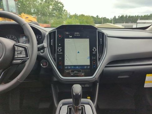 New 2025 Subaru Crosstrek 2.5i Limited image 17