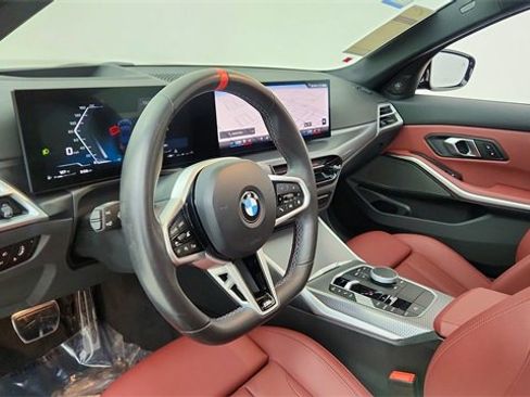 Used 2025 BMW M340i image 18