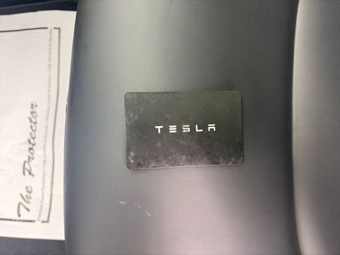 Used 2023 Tesla Model Y Long Range AWD/4WD image 24