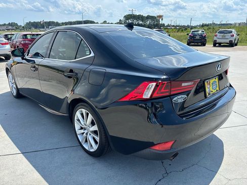 Used 2014 Lexus IS 250 RWD image 6